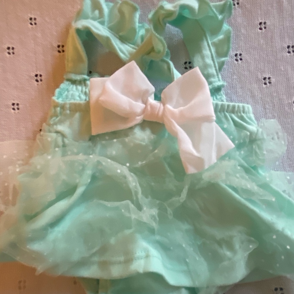 mint green 3m outfit